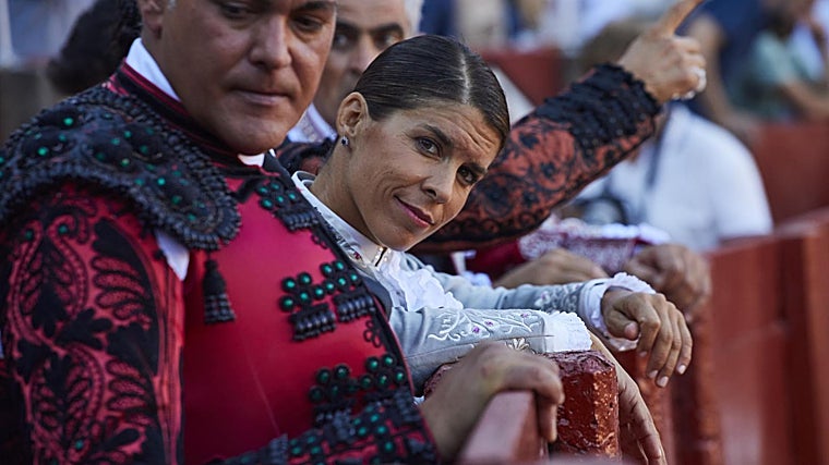 Léa Vicens en el callejón de Salamanca