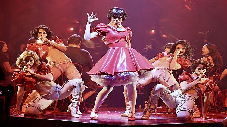 Un 'Cabaret' entre la inmersión, el miedo y la amargura