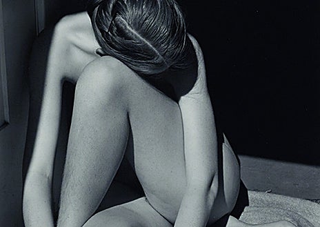 Imagen secundaria 1 - En las imágenes, de arriba abajo, 'Surf, Bodega' (1937); 'Nude' (1936) y 'Excusado. México' (1925), fotos de época de Edward Weston