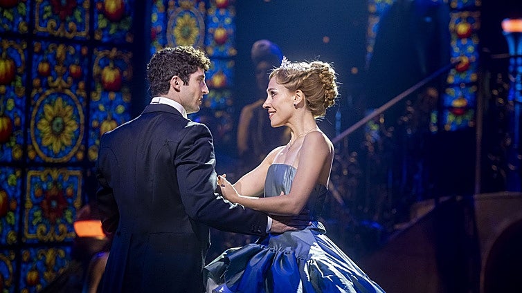 'Cenicienta': una calabaza, un zapato de cristal y justicia social