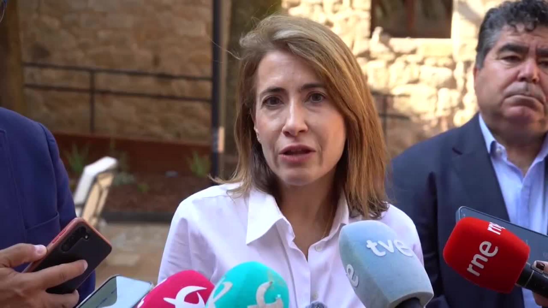 La presidenta de Paradores garantiza que los trabajadores tienen condiciones dignas y justas