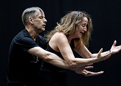 Imagen secundaria 1 - 'Boleto'; Fran Velasco y Maribel Gallardo en un ensayo de 'Medea'; y 'Cuentos del Guadalquivir'