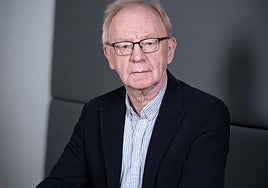 Laurence Rees:  «La extrema izquierda también puede destruir la democracia»