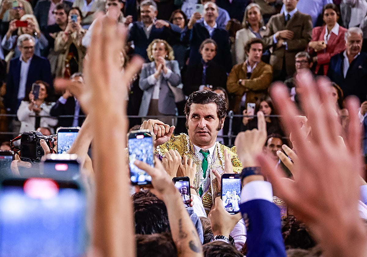 Morante sale a hombros de Las Ventas