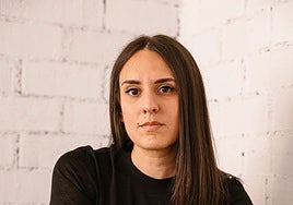 'Comerás flores', de Lucía Solla Sobral: cartografía del maltrato