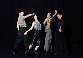 Con la danza en los talones