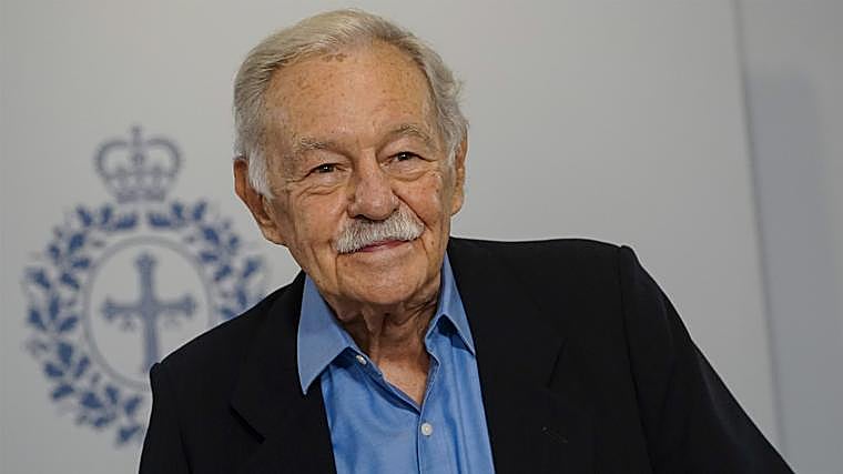 Rueda de prensa de Eduardo Mendoza