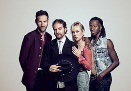 'La mà', mano a mano con la comedia negra