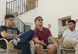 El grupo de música nacido en la Siberia Extremeña que ha revolucionado el panorama musical desde su pueblo de 1.300 habitantes