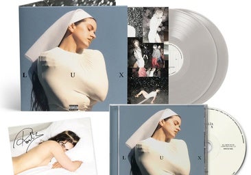 La crítica extranjera se rinde ante Rosalía: «'Lux' es el disco más impresionante hecho en décadas»