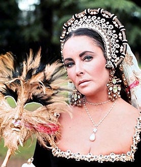 Secondary Image 2 - Margaret of Austria with jewels in portrait of Velázquez, details of Juan Balanceo's report, and photograph of Elizabeth Taylor with pearls presented to her by Richard Burton