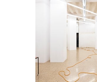 Imagen secundaria 2 - En las imágenes, de arriba abajo, 'E lretorno', de Fina Miralles; '0,5', de Caterina Miralles Tagliabue; y 'La cronometradora', de Stella Rahola