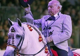 El funeral de Álvaro Domecq será este miércoles y el Ayuntamiento de Jerez decreta tres días de luto por su muerte