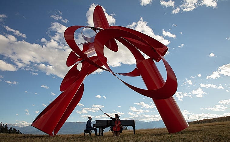 Imagen principal - Julien Brocal y Camille Thomas, en el Tippet Art Rise Center de Montana