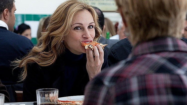 El otro final de 'Come, reza, ama': la adicción al amor y al sexo que marcó a Elizabeth Gilbert