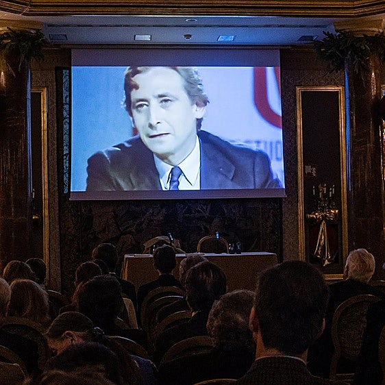 El periodismo rinde un cálido homenaje a Alfonso Ussía