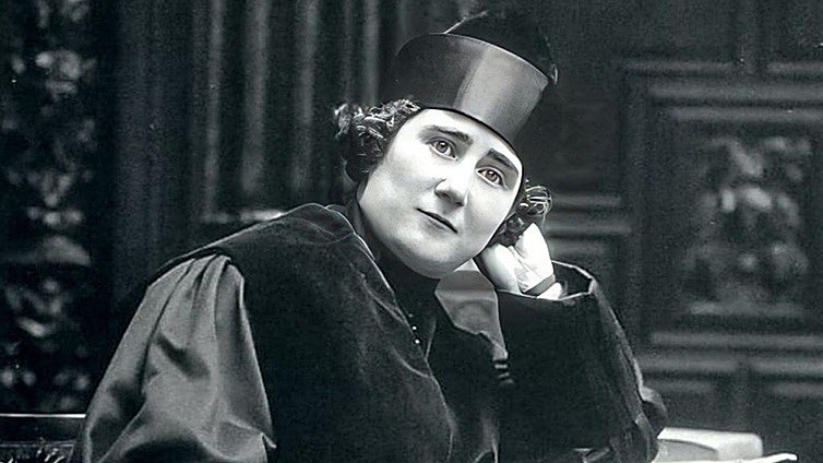 El Congreso recuerda a Clara Campoamor como primera española en hablar ante la Sociedad de Naciones y la ONU