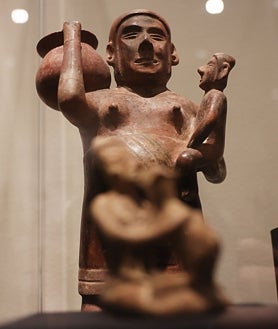 Imagen secundaria 2 - El MAN acoge cerca de 250 piezas prehispánicas dedicadas a la mujer indígena