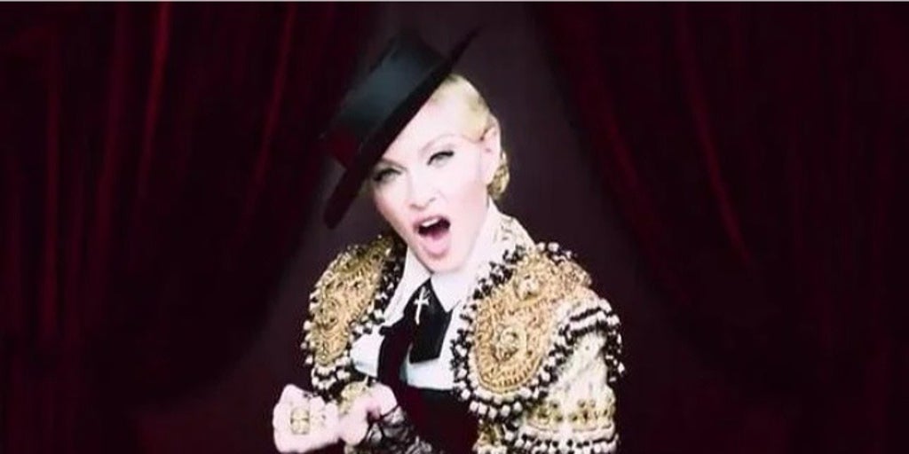 Madonna'yı boğa güreşçisi gibi giydirmek için ölçülerini alan terzi Daniel Roqueta hayatını kaybetti