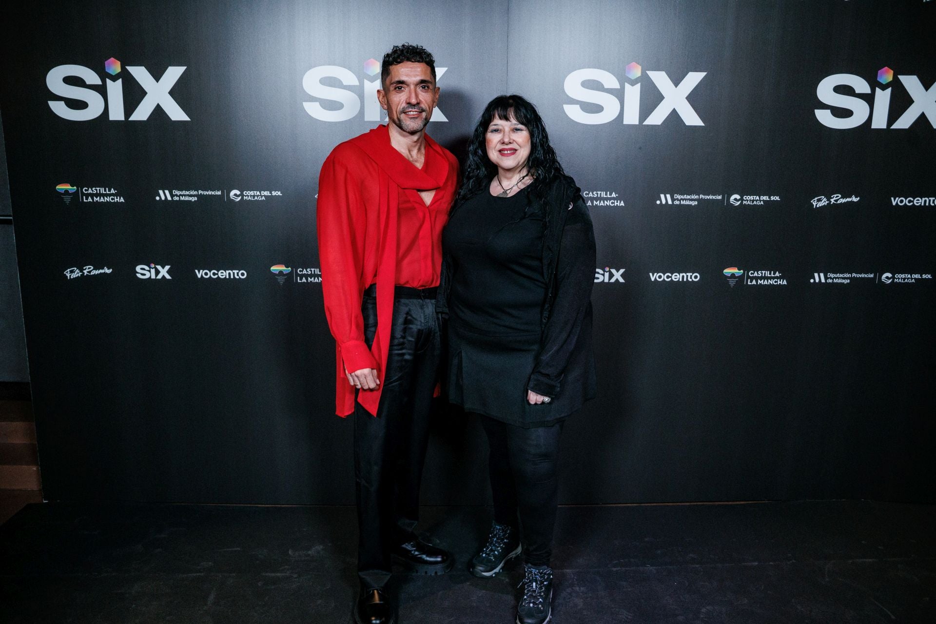 Jorge Garrido, director ejecutivo de Apoyo Positivo; y Reyes Velayos, presidenta de Cesida.