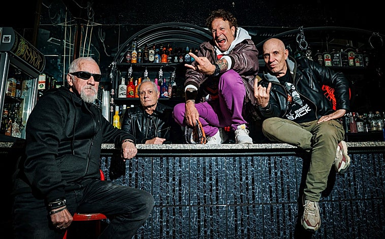 45 yıllık İspanyol heavy metali, iki neslin isyankar çığlığı