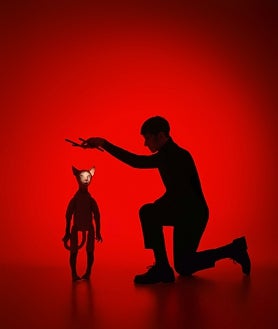 İkincil resim 2 - Üç 'Oynat' resmi