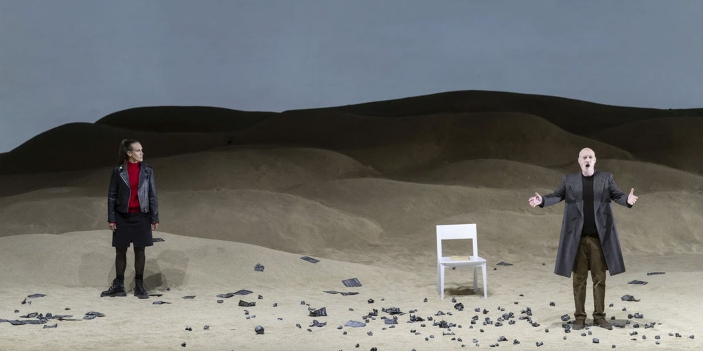 'Enemigo del pueblo', una ópera con la ética y el sufragio universal en primer plano