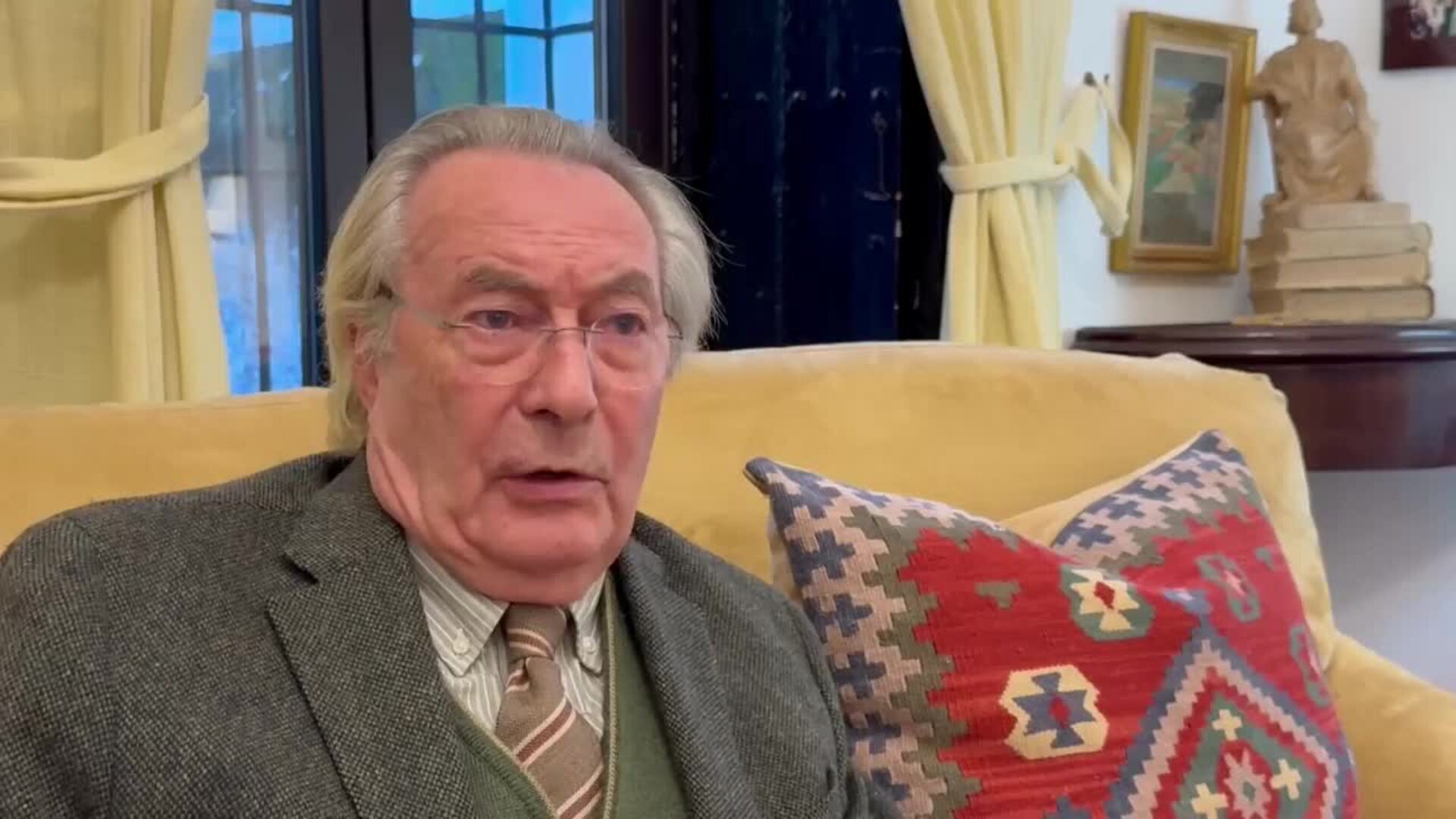 &quot;En la ópera se experimenta por puro capricho exhibicionista&quot;, denuncia Jacobo Cortines