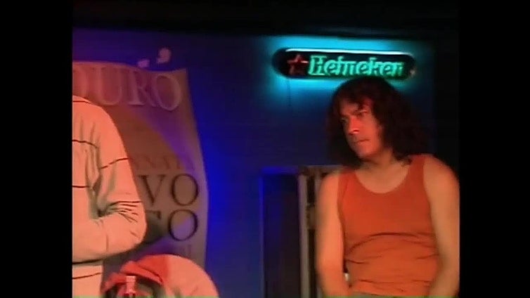 Muere Robe Iniesta, el líder de Extremoduro, a los 63 años