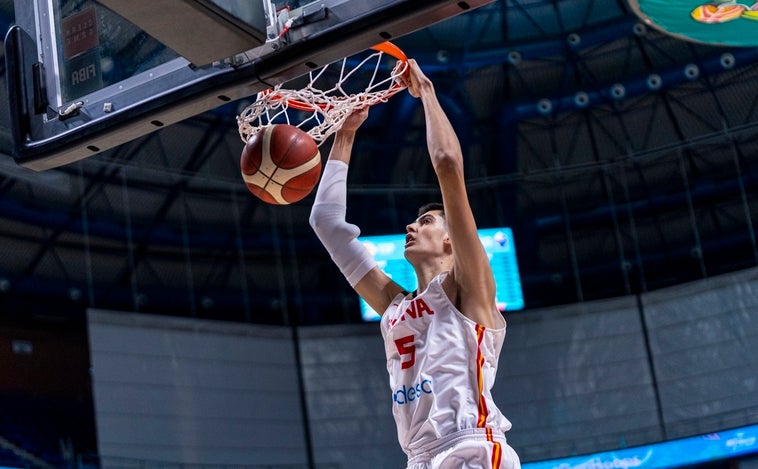 Aday Mara, el gigante adolescente que impulsa a España en el Mundial