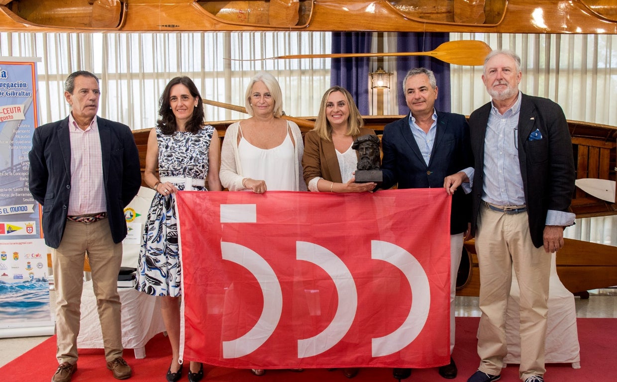 La presentación de la V Travesía 500 años ha tenido como escenario el Club Náutico Sevilla