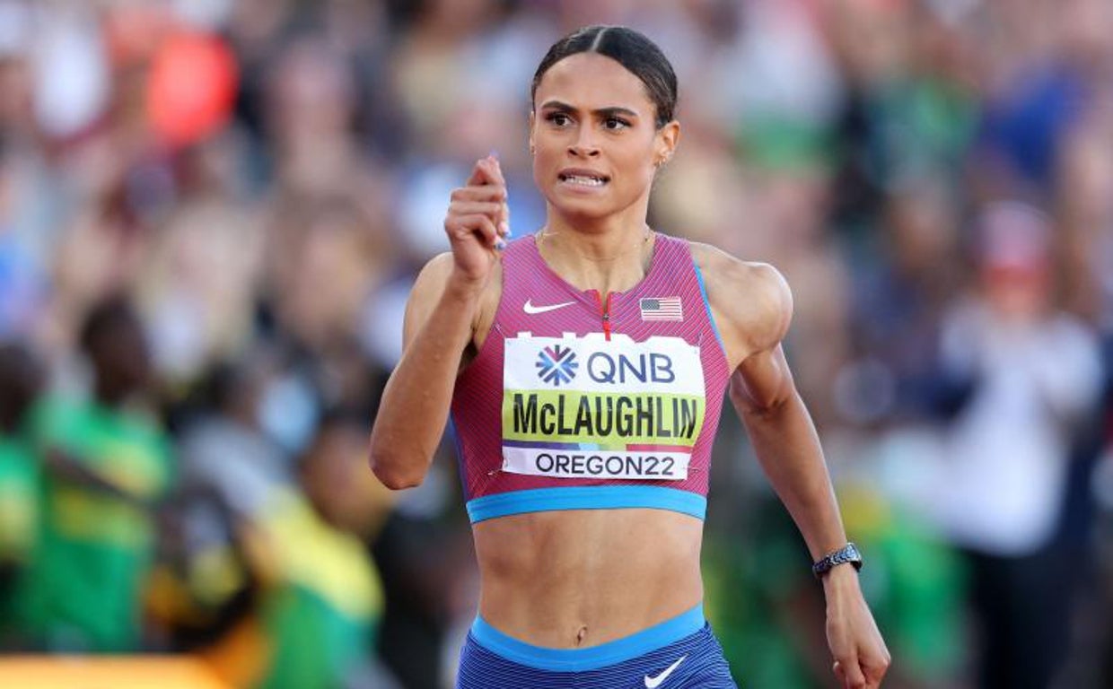 Sydney McLaughlin, durante la final de los 400 vallas femeninos