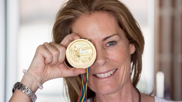 Theresa zabell, con su medalla de Barcelona 92
