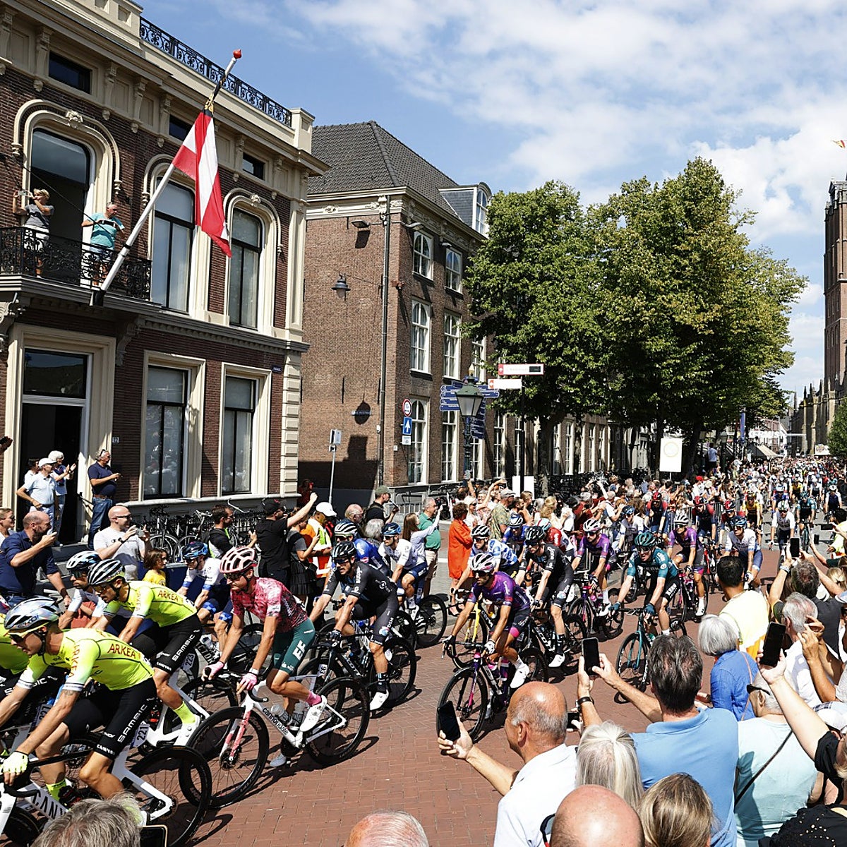 Holanda transforma la Vuelta en el Tour