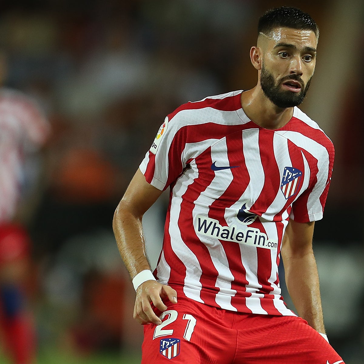 Angustiados por los coletazos del mercado de fichajes