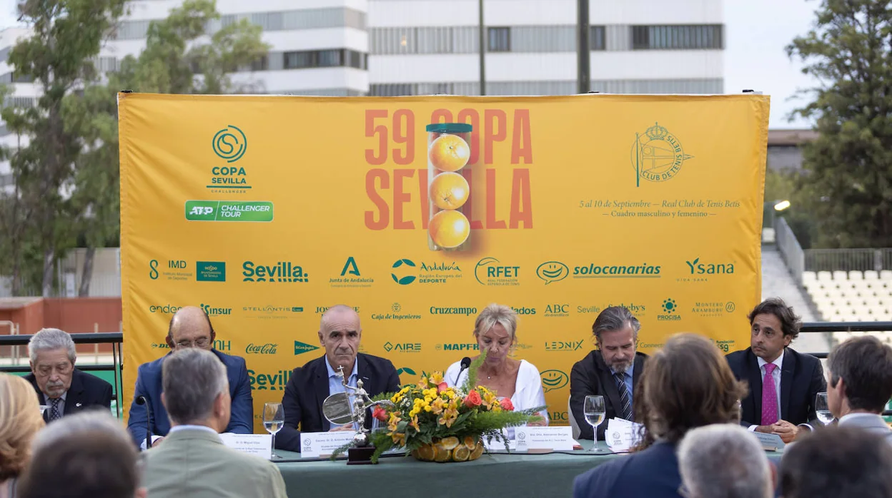 La Copa Sevilla 2022, que estrena torneo femenino, contará con cinco top 100