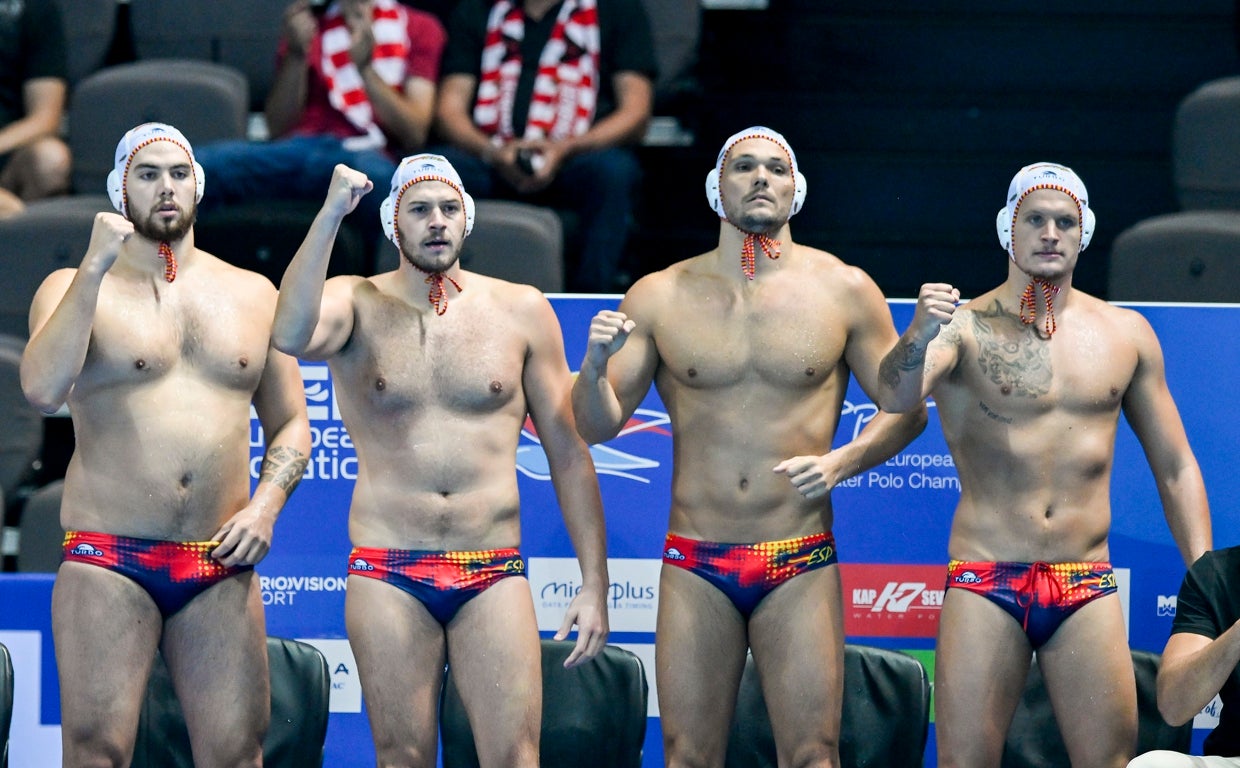 El equipo español contra Italia