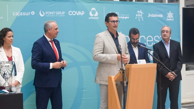 Raúl Pérez, en la presentación de la reciente edición de la Copa de Andalucía de baloncesto