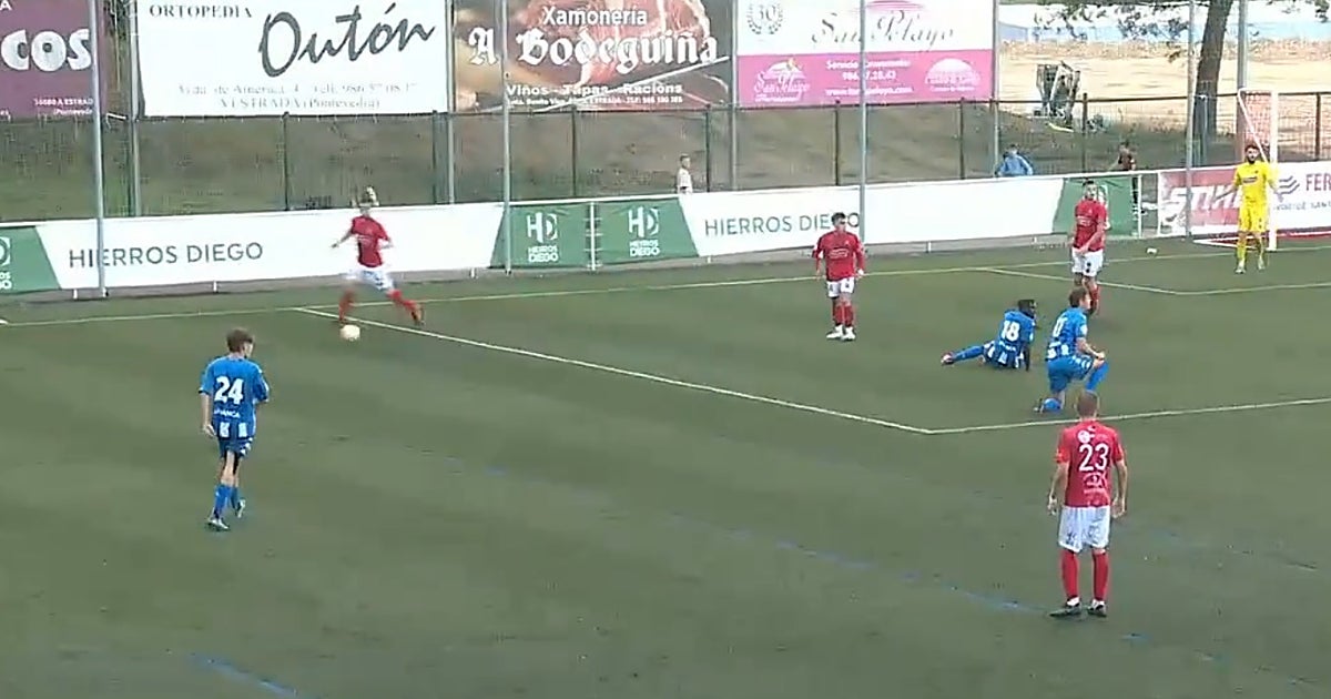 El inexplicable penalti pitado en el Estradense - Fabril