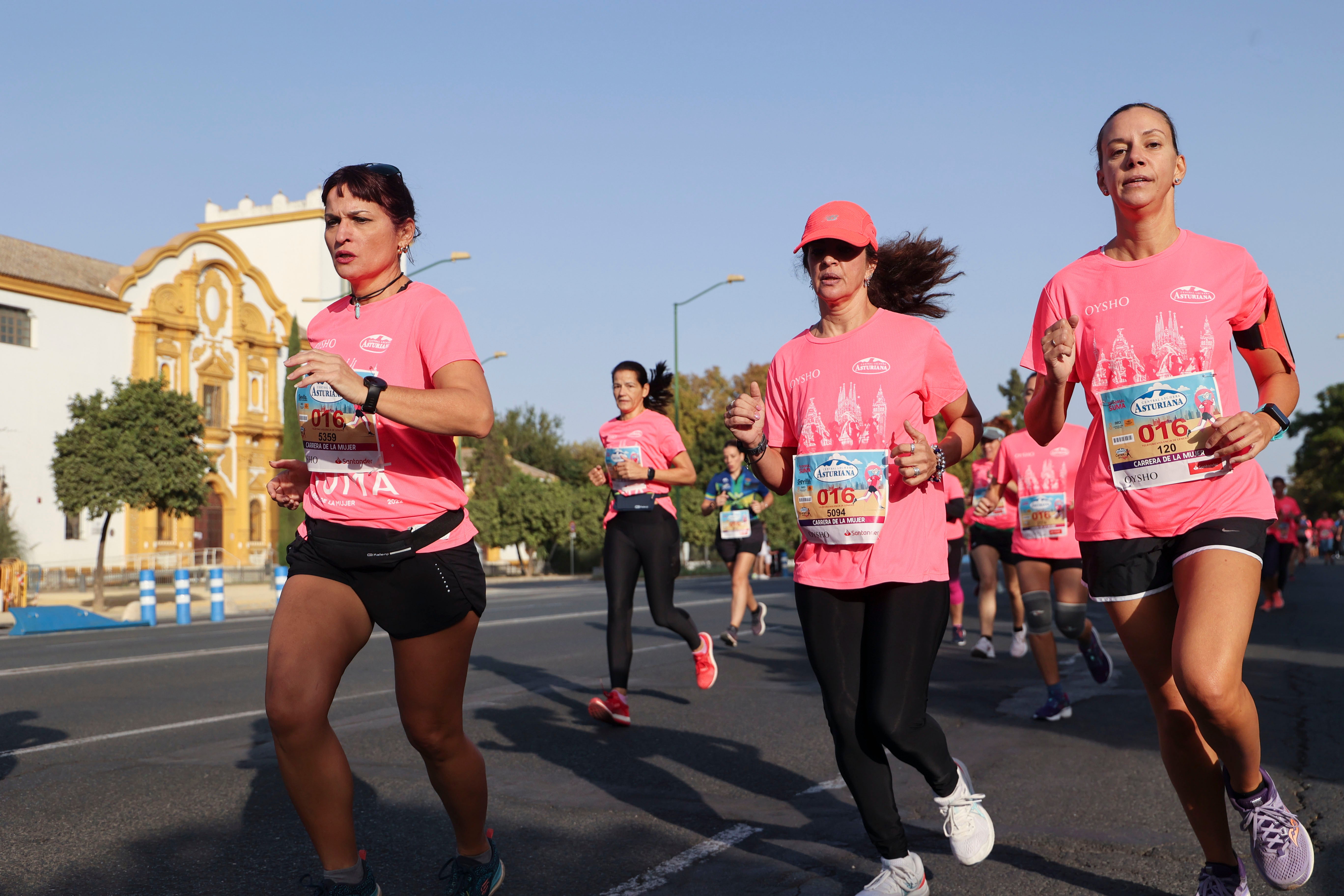 ¿Has corrido la Carrera de la Mujer de Sevilla 2022? Búscate aquí (I)