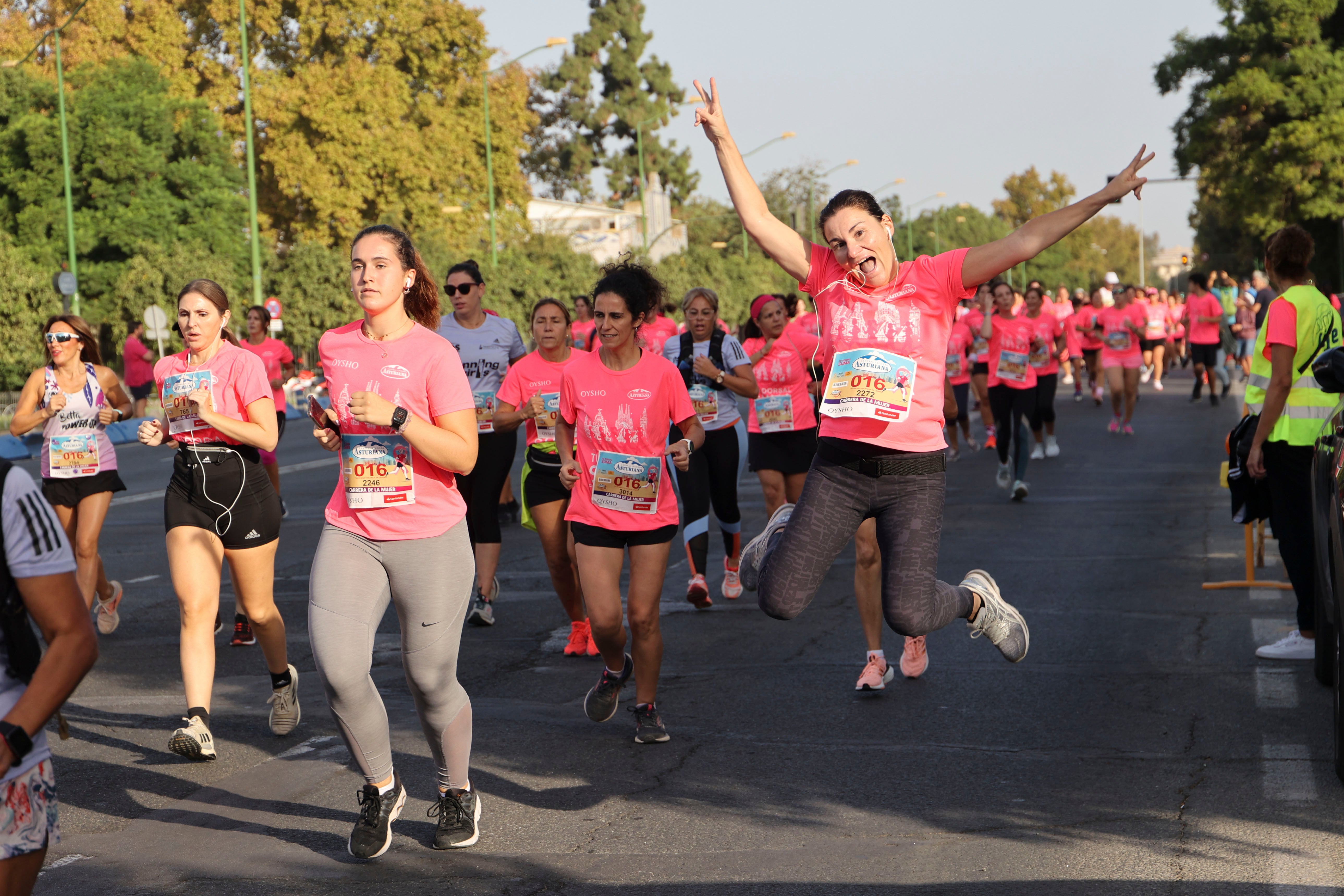 ¿Has corrido la Carrera de la Mujer de Sevilla 2022? Búscate aquí (I)