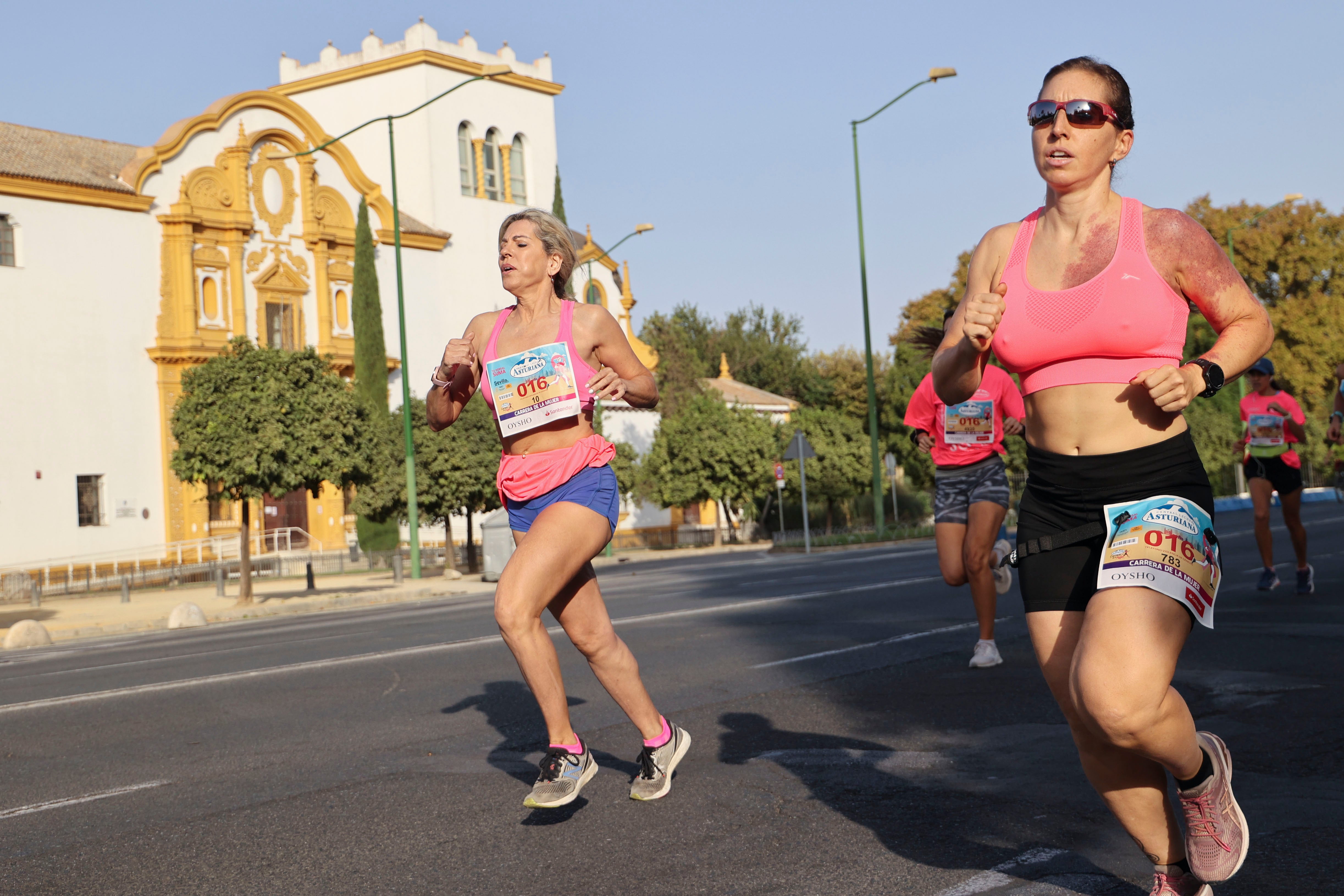 ¿Has corrido la Carrera de la Mujer de Sevilla 2022? Búscate aquí (I)