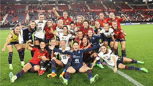 España, sin las amotinadas, tras derrotar a Estados Unidos