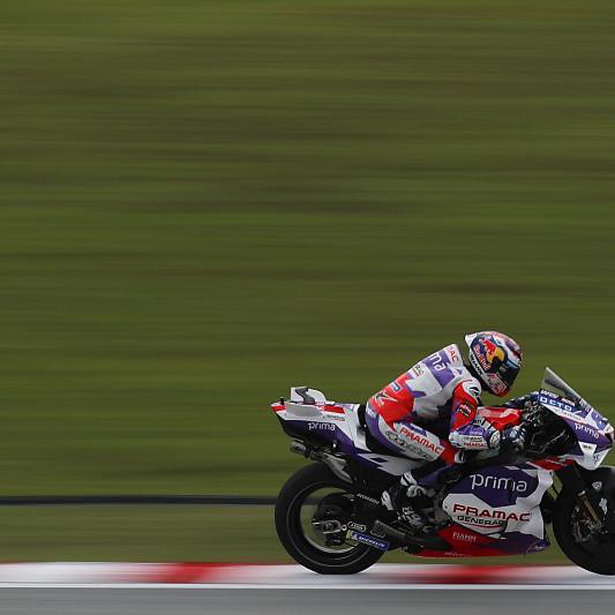 Estratosférica pole de Martín, que estará acompañado por Márquez en primera fila