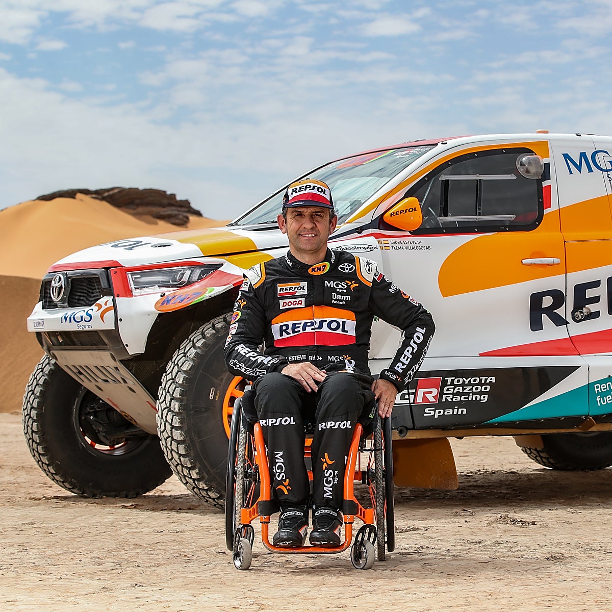 Isidre Esteve sueña con el Dakar avalado por el rendimiento de su Toyota