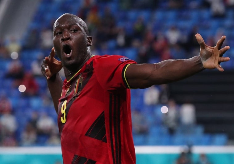 Bélgica, con la baja de Lukaku, arranca ante Canadá el asalto al Mundial