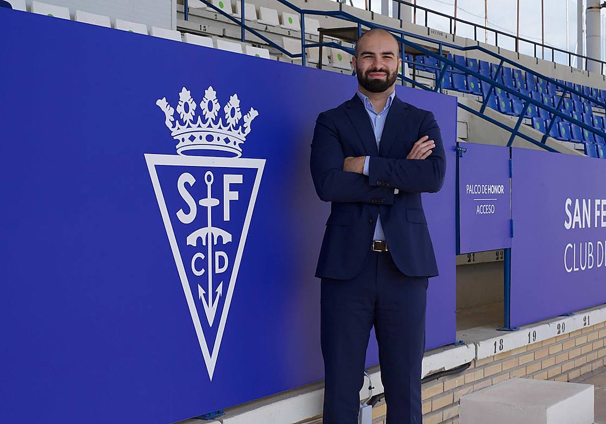 Louis Kinziger, un francés nada 'chungaleta' en la presidencia del San Fernando