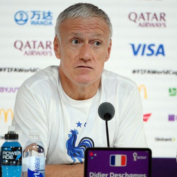 Deschamps: «¿Benzema? No me preocupa si se invita a jugadores lesionados»