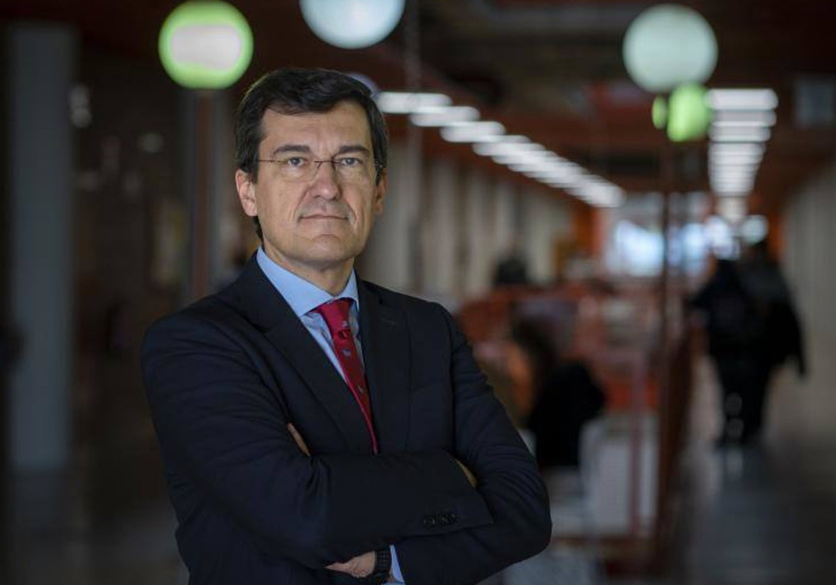 Rafael Caballero, en la Facultad de Ciencias Políticas de Madrid