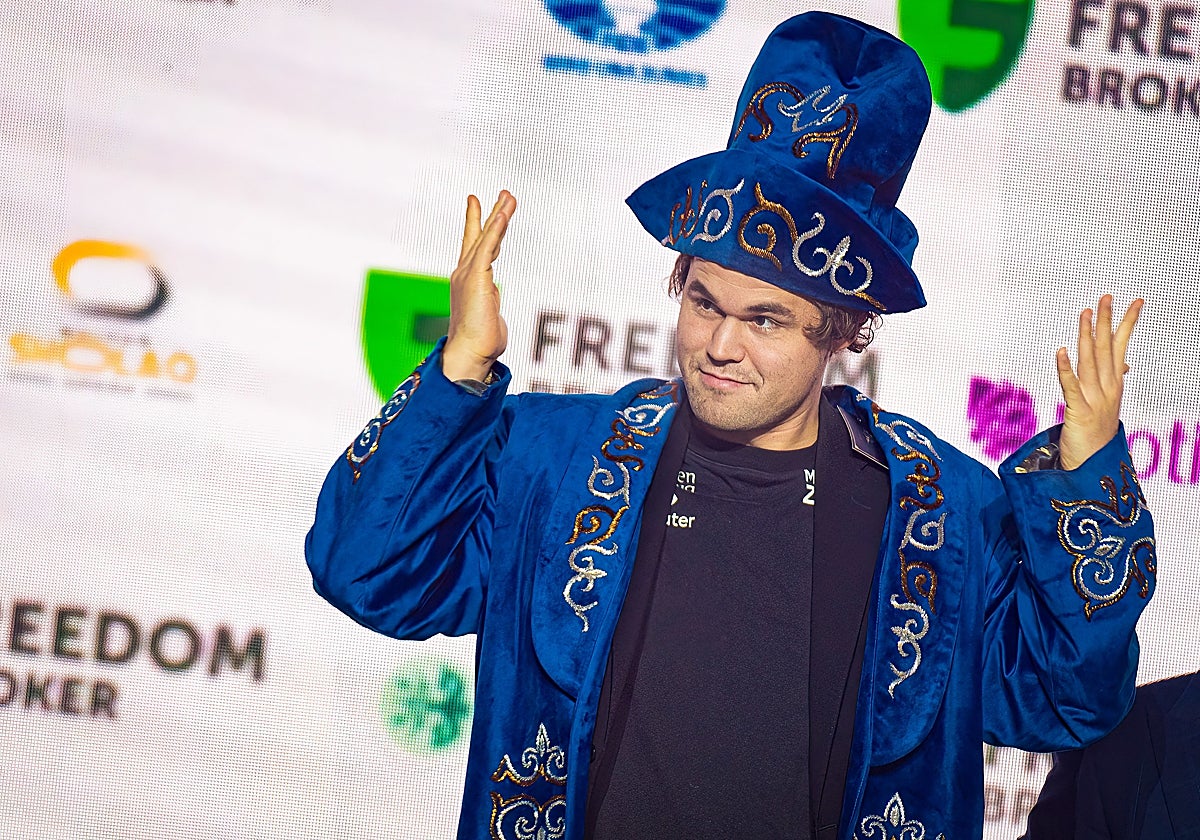 Magnus Carlsen, en la ceremonia de inauguración del Mundial en Almaty
